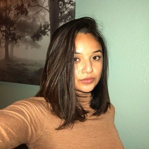 Meet your Posher, Melanie